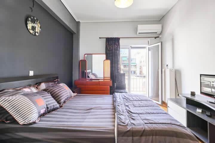 Topfloor Central Apt With Urban Views,3' To Metro Atény Exteriér fotografie