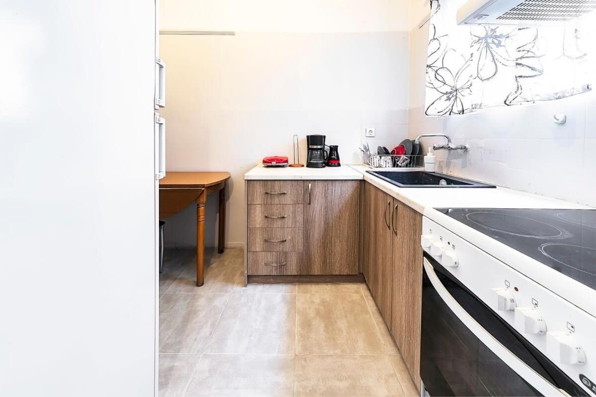 Topfloor Central Apt With Urban Views,3' To Metro Atény Exteriér fotografie